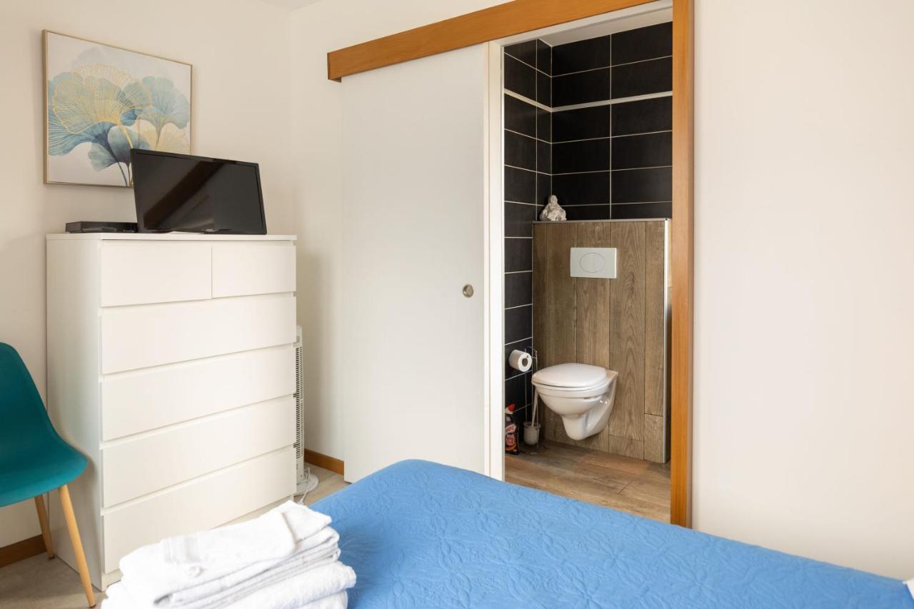 Appartement Cocooning Avec Vue Sur Les Pyrenees アルジュレス・ガゾスト エクステリア 写真